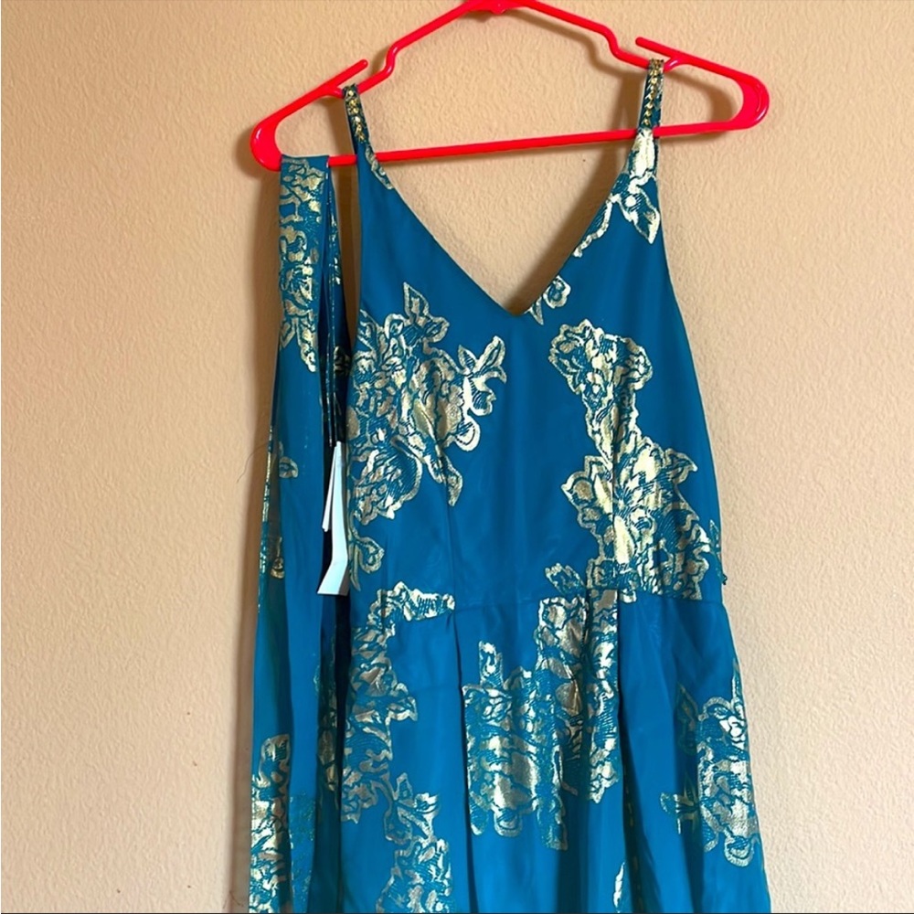 Model Teal / Gold Social Dress